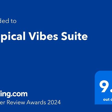 Tropical Vibes Suite 那沃达利 外观 照片