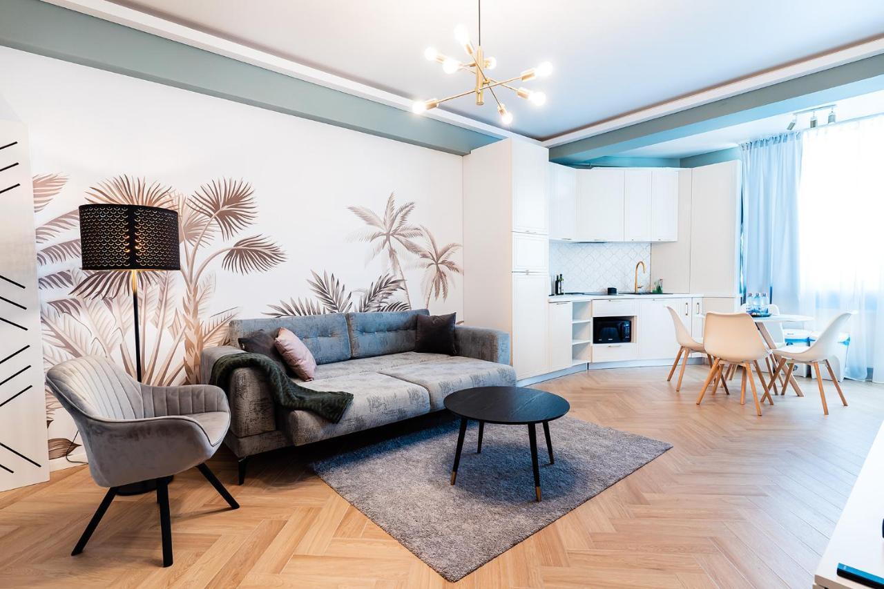 Tropical Vibes Suite 那沃达利 外观 照片