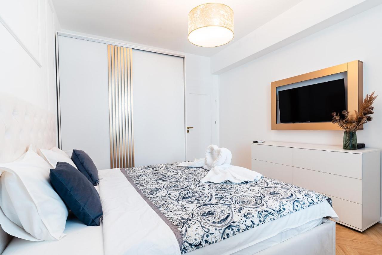 Tropical Vibes Suite 那沃达利 外观 照片